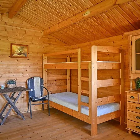 Roubenka Nad Prehradou * Трутнов